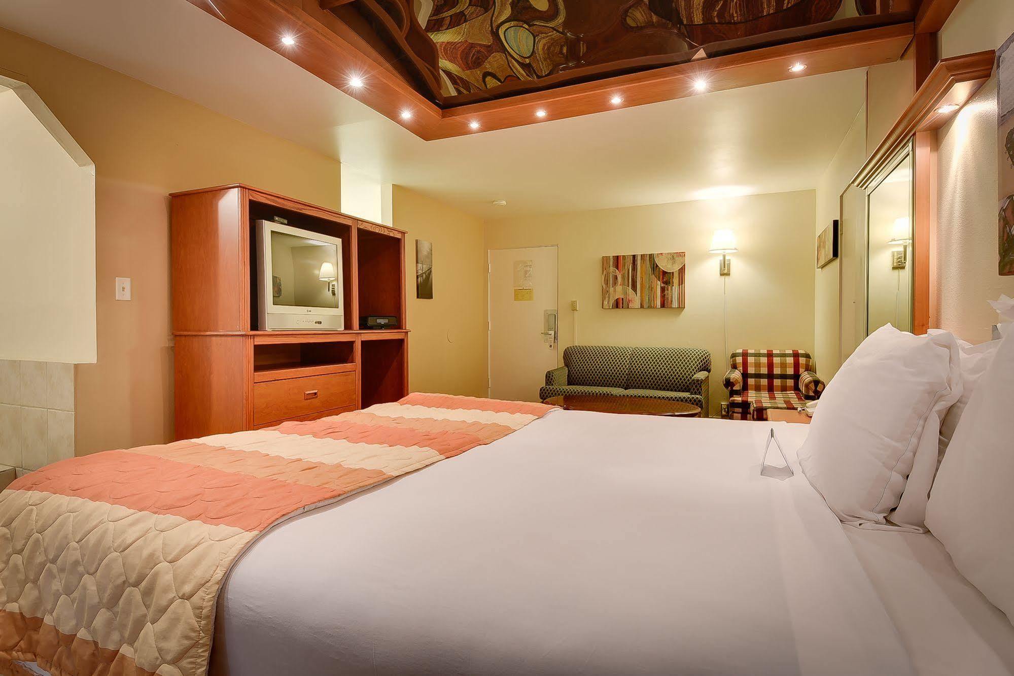 Vagabond Inn Лонг Бич Экстерьер фото